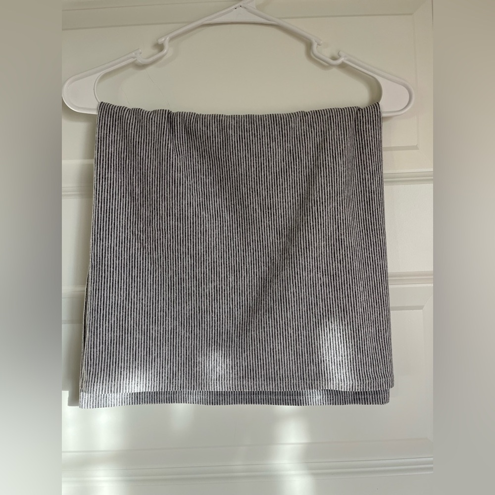 Lululemon Vinyasa Scarf - Picture 6 of 6